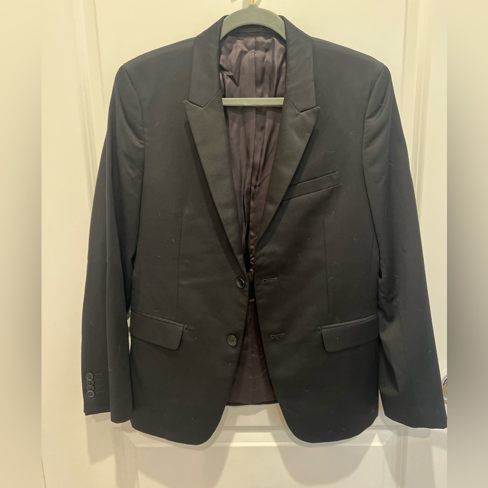 Theory blazer 36 short - great condition - black